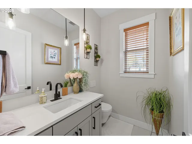 $1,499,990 | 10724 Chug Lane, Salem, OR 97303