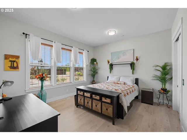 $1,499,990 | 10724 Chug Lane, Salem, OR 97303