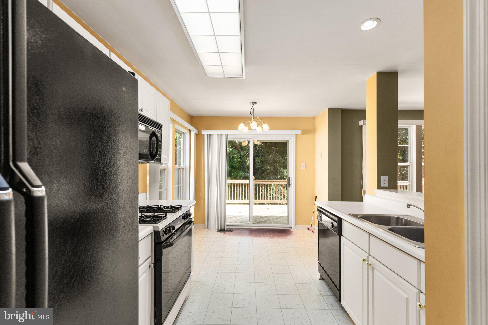 389 Enfield Road Joppa, MD 21085 - Photo 8 of 23