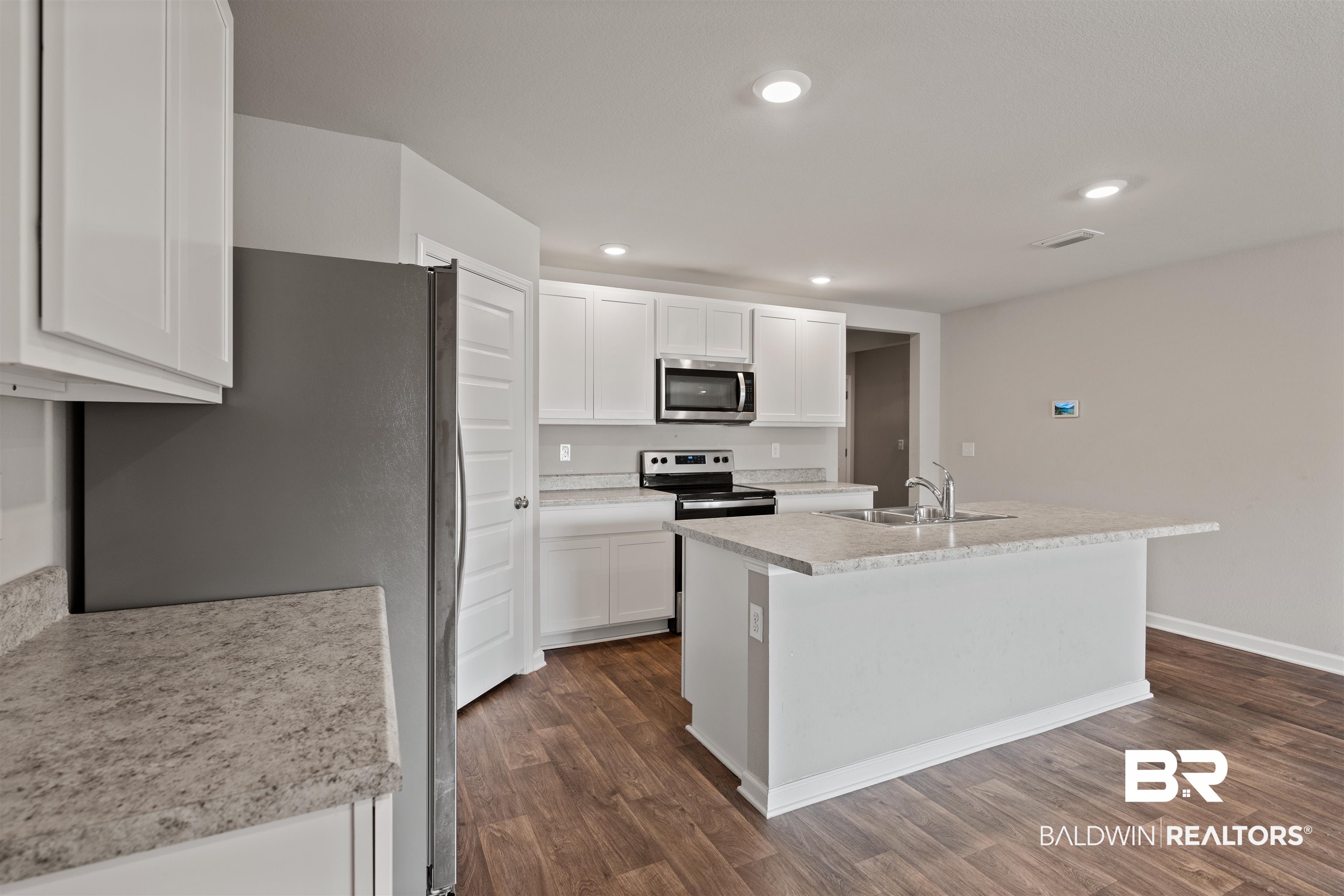 227 Landing Drive Foley, AL 36535 - Photo 7 of 32