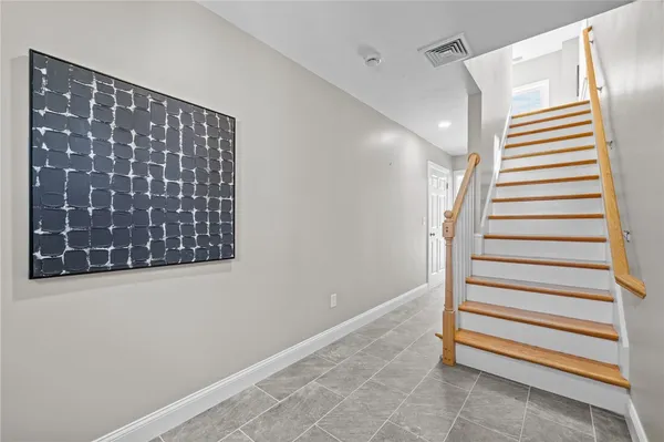 $649,500 | 2 Old County Vlg Way, Unit B, Smithfield, RI 02917