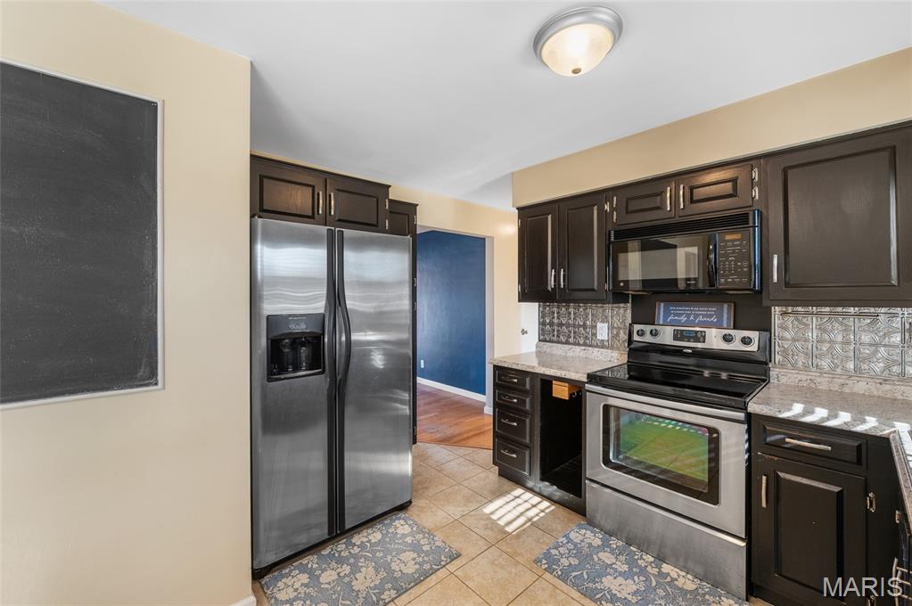 2526 Pontoon Road Granite City, IL 62040 - Photo 17 of 28 Gallery Image 17