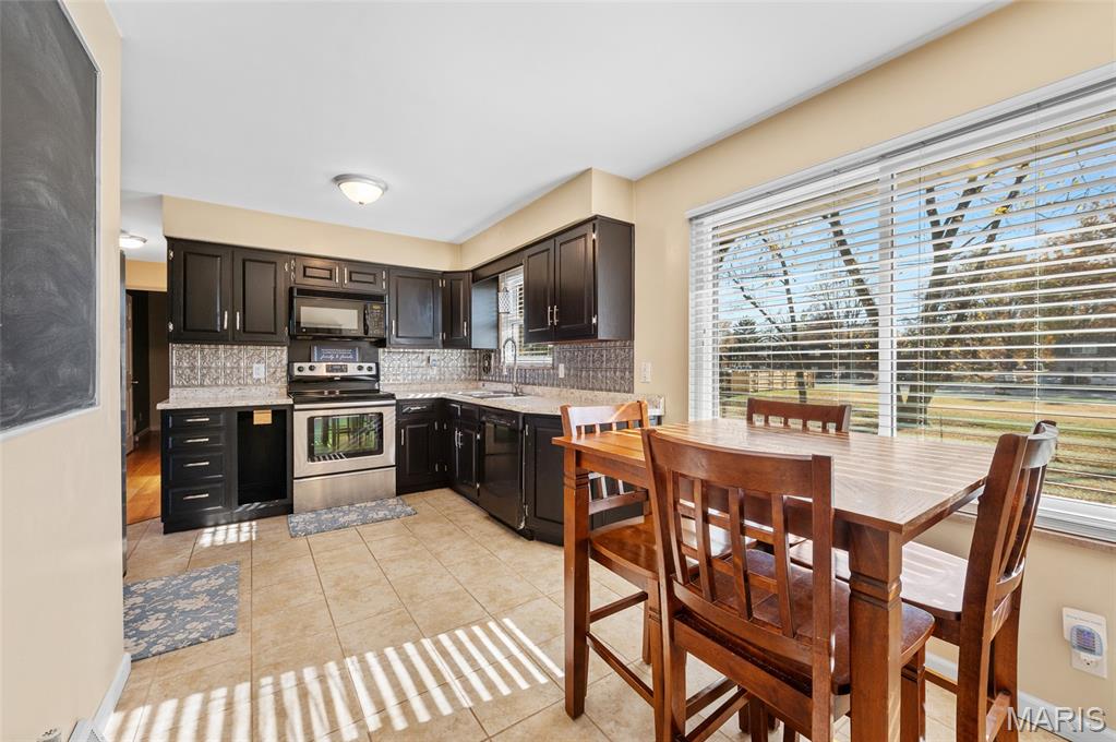 2526 Pontoon Road Granite City, IL 62040 - Photo 19 of 28 Gallery Image 19