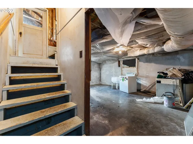 a view of storage and utility room