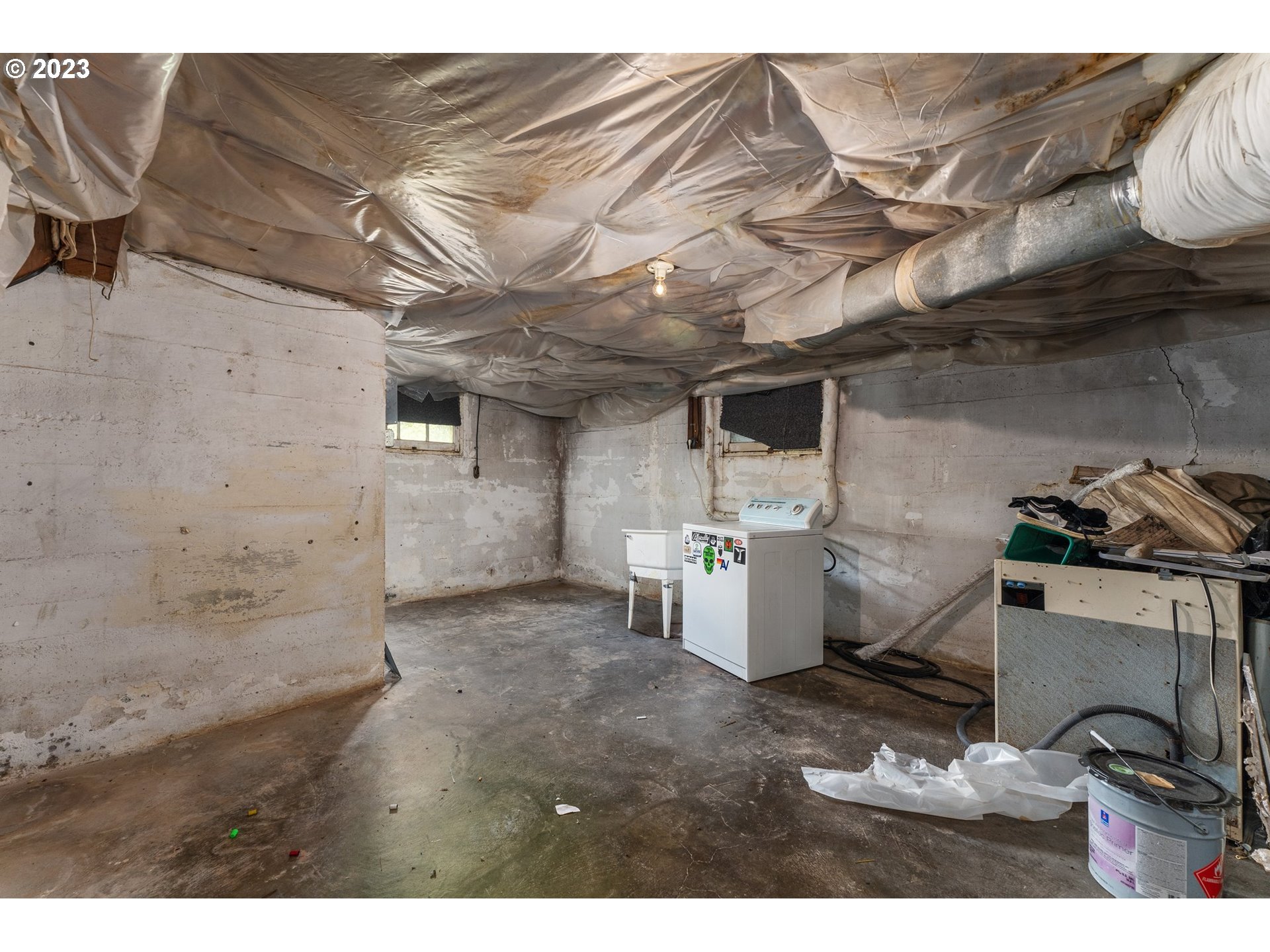 3148 Willamette Street Eugene, OR 97405 - Photo 22 of 31 a view of a storage & utility room