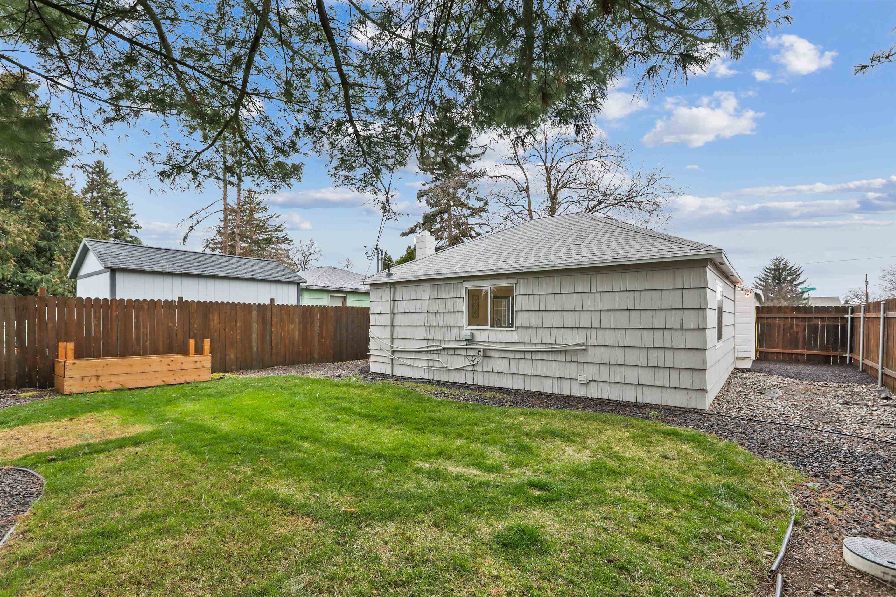 204 North Bolivar Road Spokane Valley, WA 99216 - Photo 15 of 17