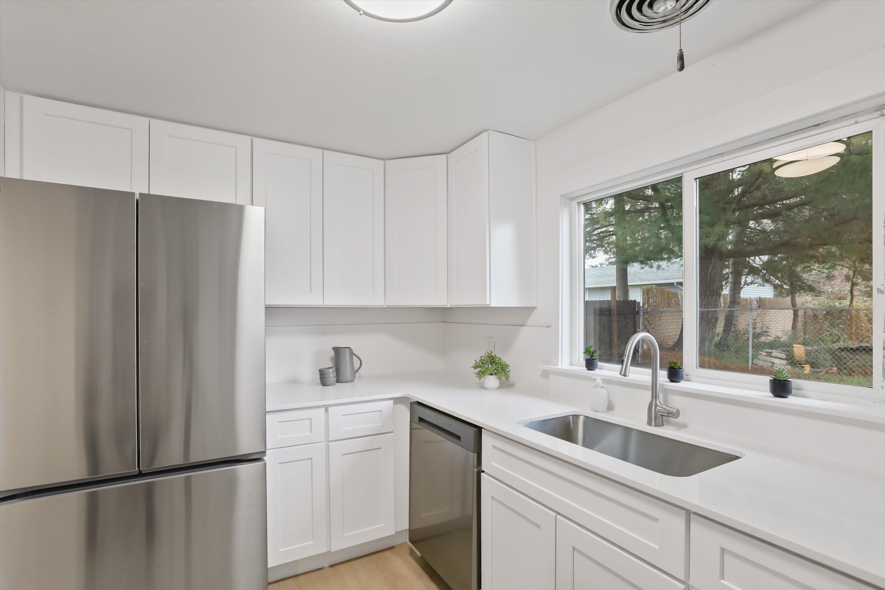 204 North Bolivar Road Spokane Valley, WA 99216 - Photo 9 of 17