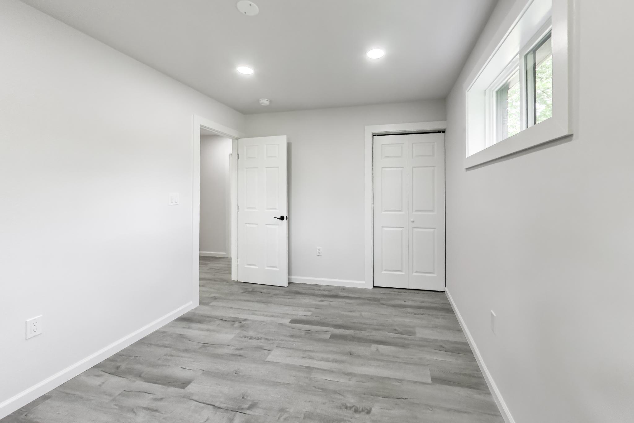 810 Malta Lane Silver Spring, MD 20901 - Photo 17 of 35 Bedroom with Natural Light.