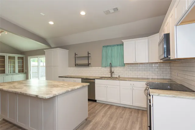 $339,000 | 400 South Guadalupe, Granger, TX 76530