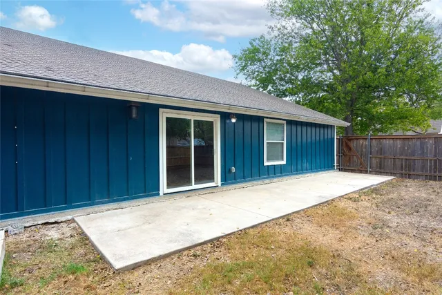 $359,000 | 400 South Guadalupe, Granger, TX 76530