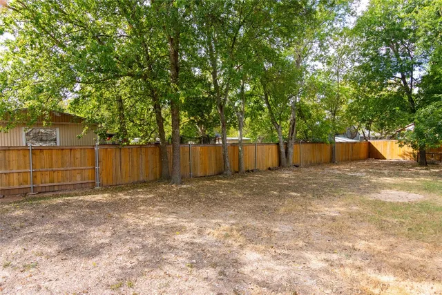 $359,000 | 400 South Guadalupe, Granger, TX 76530