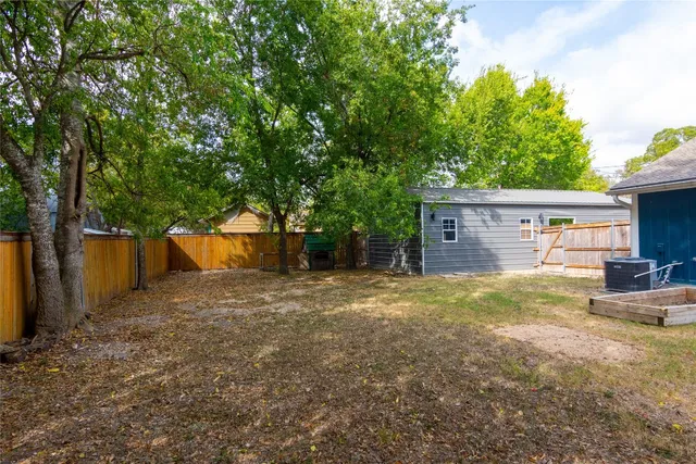 $359,000 | 400 South Guadalupe, Granger, TX 76530