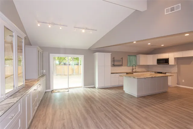 $339,000 | 400 South Guadalupe, Granger, TX 76530