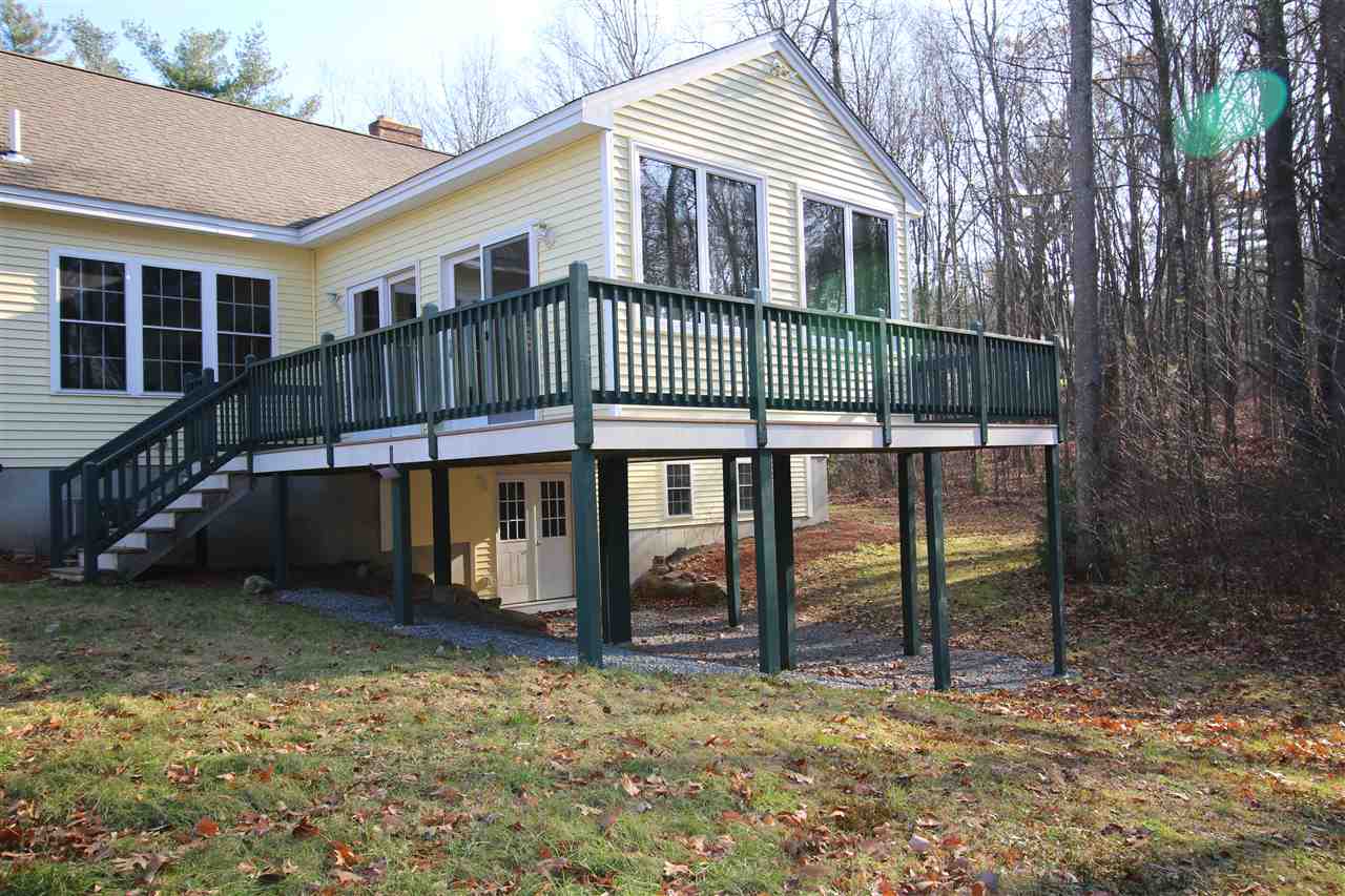 37 Naticook Road Merrimack, NH 03054 - Photo 2 of 18