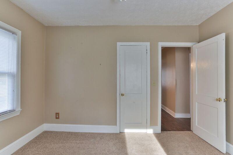 405 Elizabeth Avenue Rockingham, NC 28379 - Photo 15 of 27 18