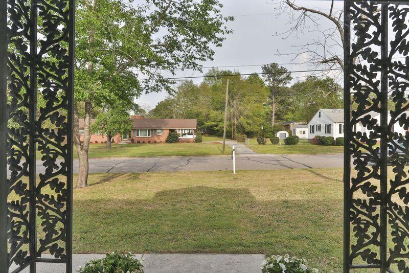 405 Elizabeth Avenue Rockingham, NC 28379 - Photo 21 of 27 24