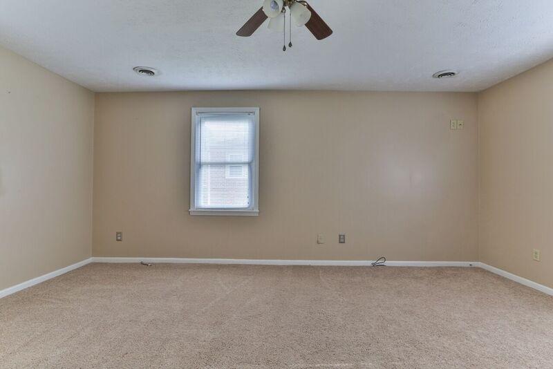 405 Elizabeth Avenue Rockingham, NC 28379 - Photo 5 of 27 5