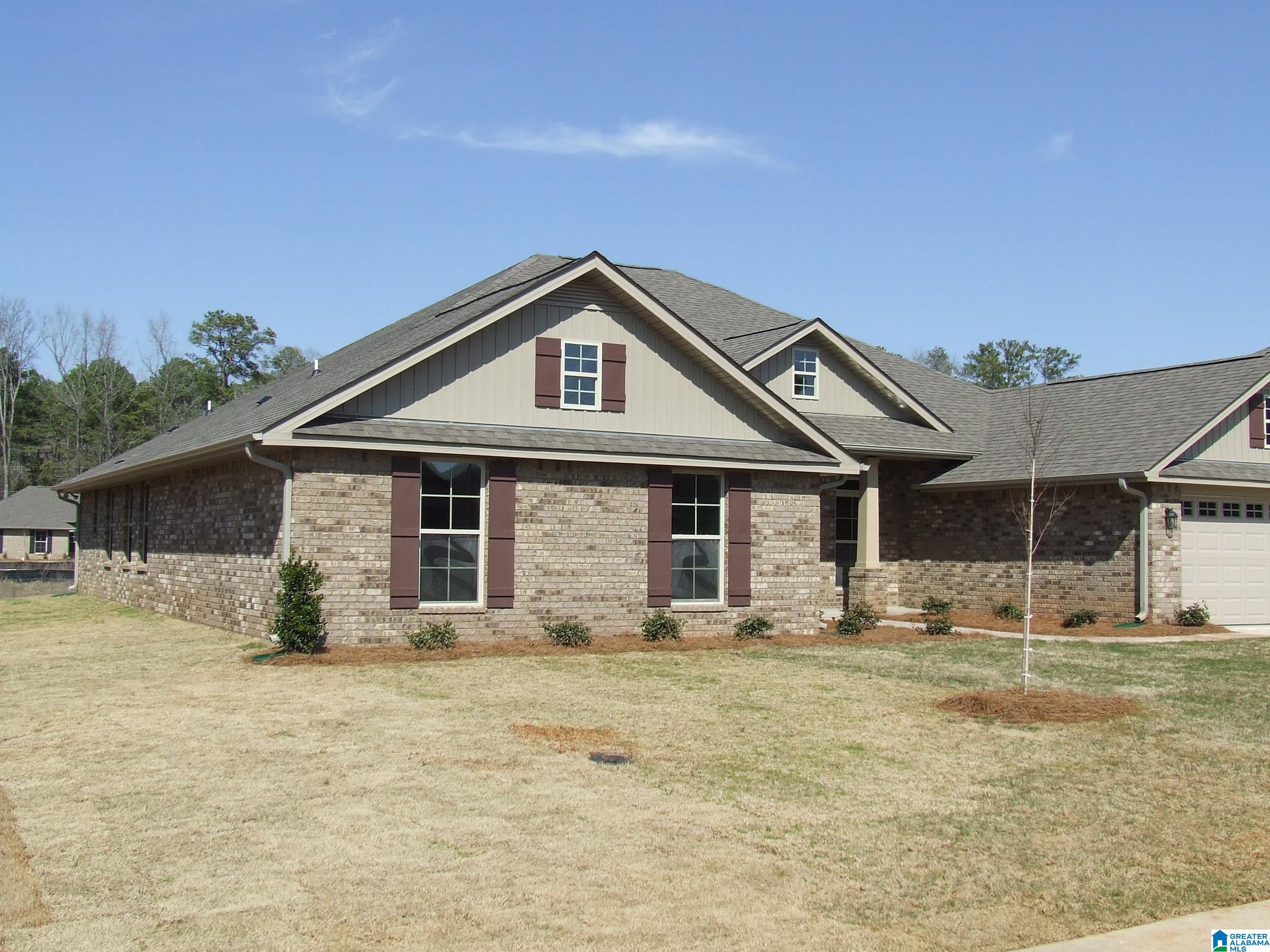 401 Harless Lane Alabaster, AL 35007 - Photo 2 of 39