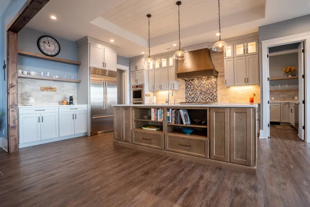 $1,790,000 | 750 River Bluffs Drive, Jasper, TN 37347