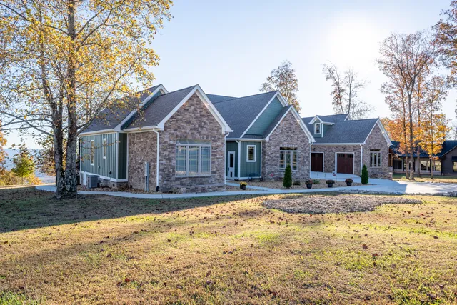 $1,790,000 | 750 River Bluffs Drive, Jasper, TN 37347