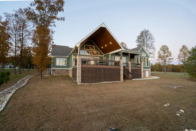 $1,790,000 | 750 River Bluffs Drive, Jasper, TN 37347