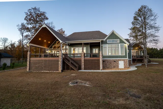$1,790,000 | 750 River Bluffs Drive, Jasper, TN 37347