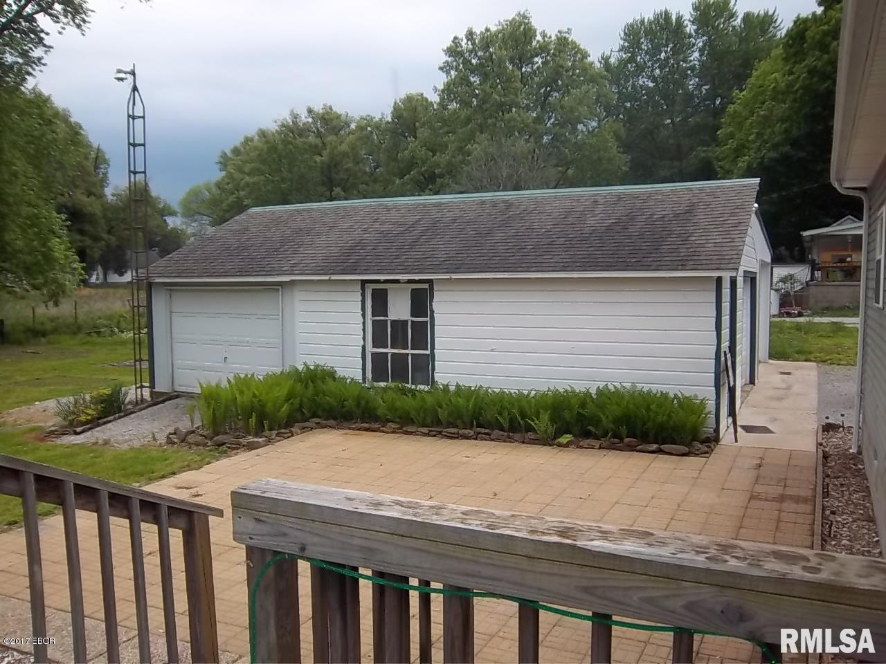 105 Liberty Road Harrisburg, IL 62946 - Photo 11 of 32