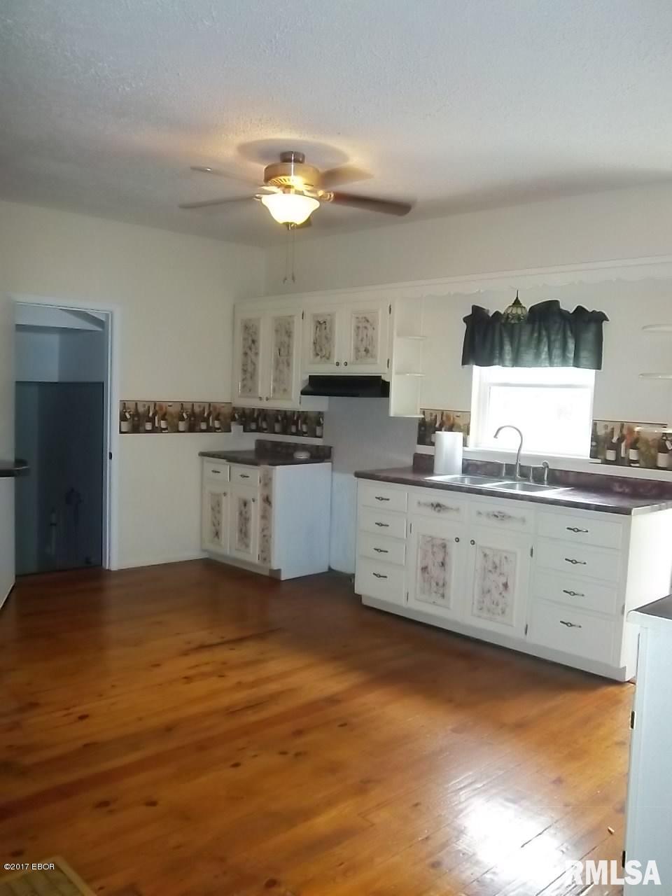 105 Liberty Road Harrisburg, IL 62946 - Photo 14 of 32