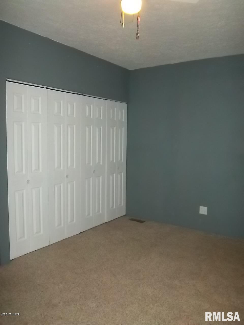 105 Liberty Road Harrisburg, IL 62946 - Photo 19 of 32