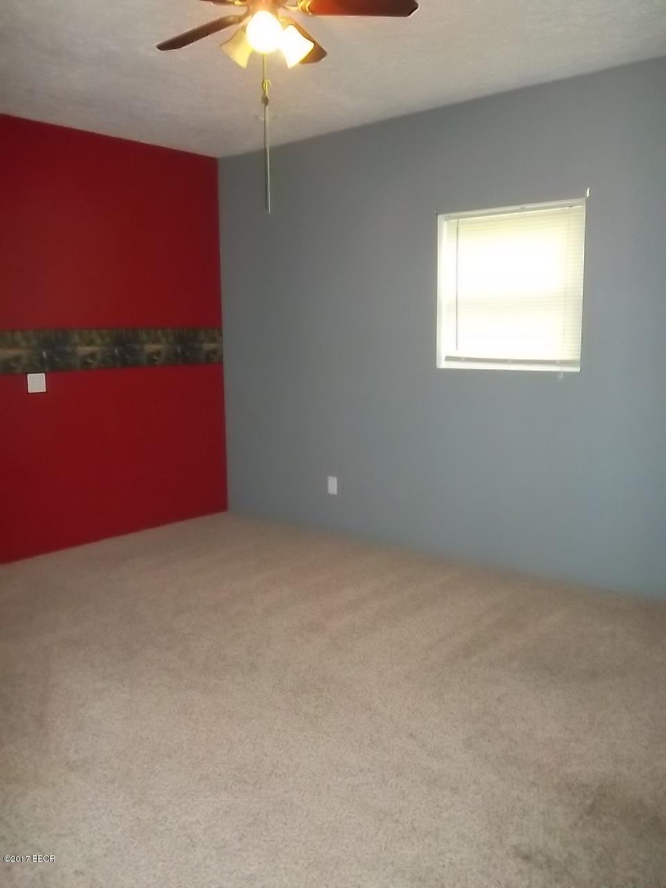 105 Liberty Road Harrisburg, IL 62946 - Photo 22 of 32