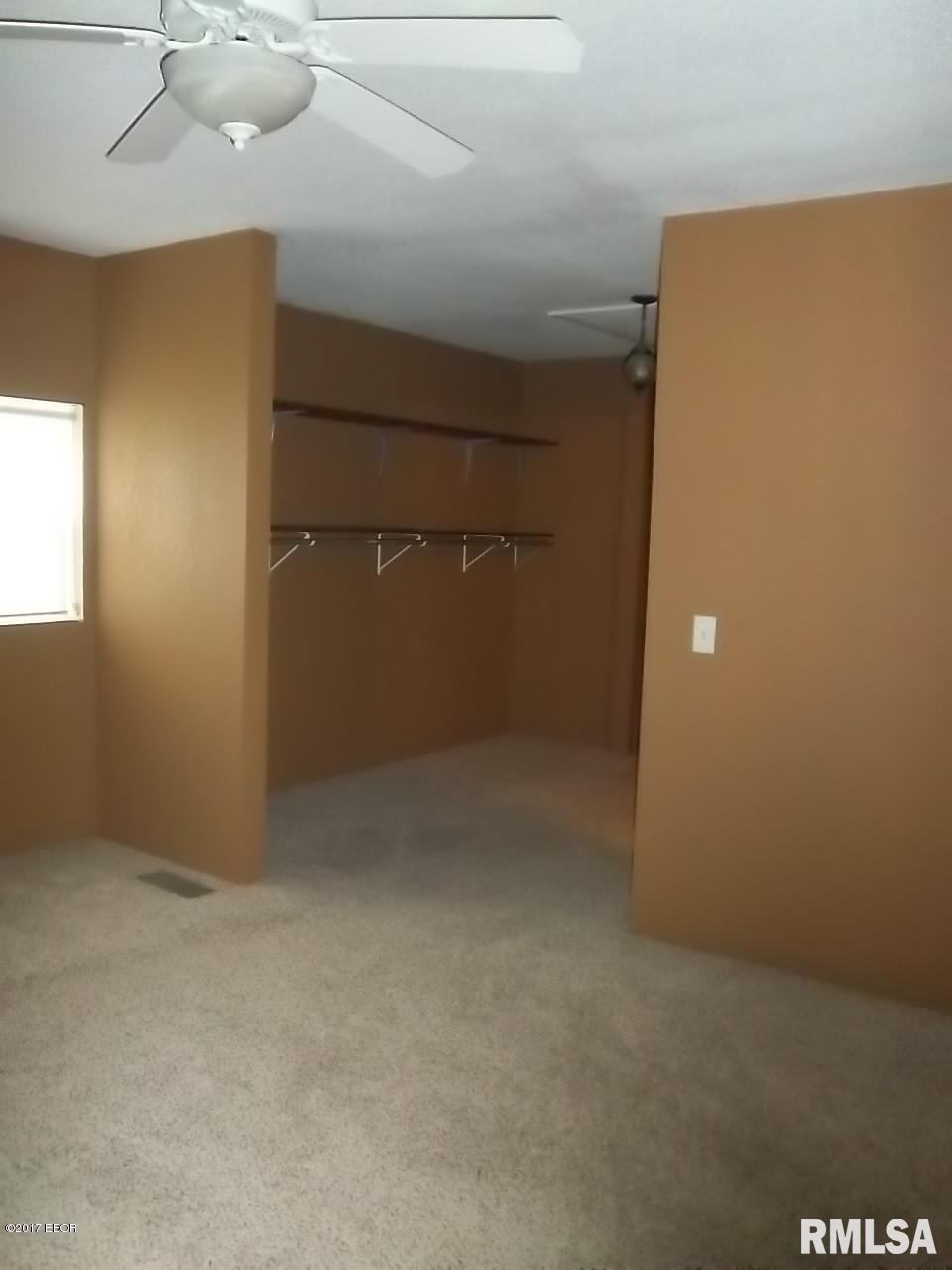 105 Liberty Road Harrisburg, IL 62946 - Photo 30 of 32