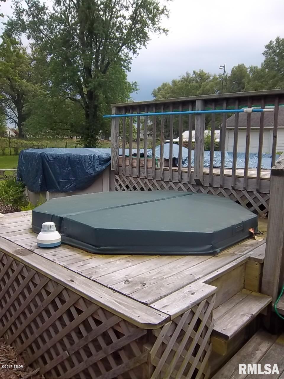 105 Liberty Road Harrisburg, IL 62946 - Photo 9 of 32