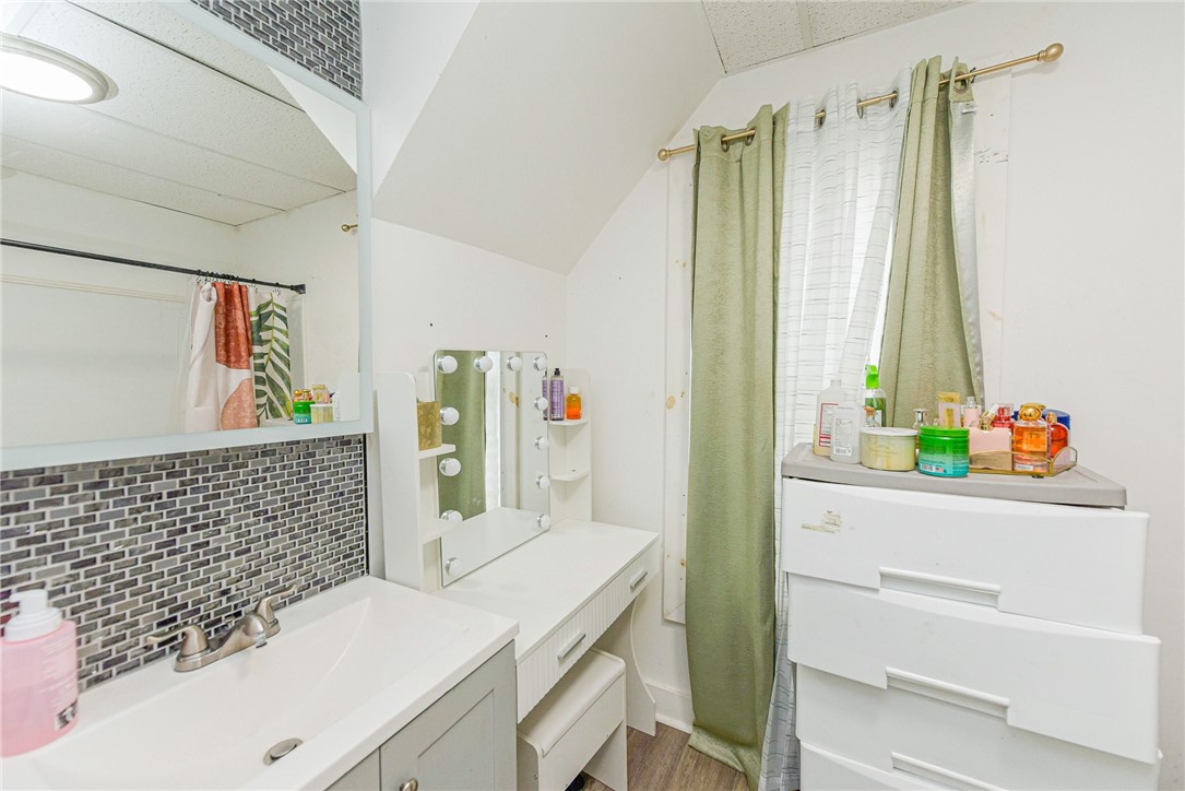 24 Henion Street Rochester, NY 14611 - Photo 15 of 26 Gallery Image 15