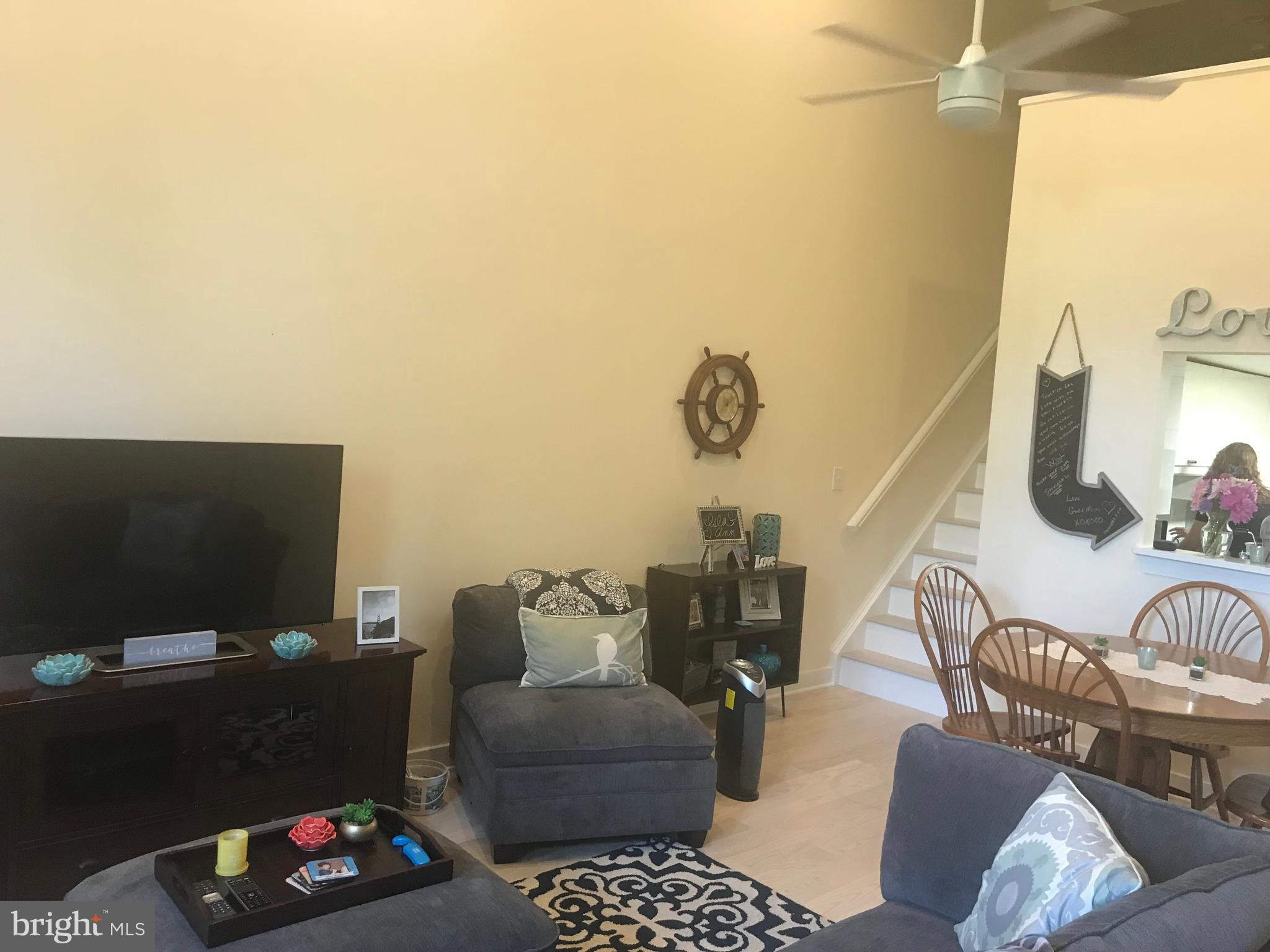 9006 Opera Alley Manassas, VA 20110 - Photo 3 of 19