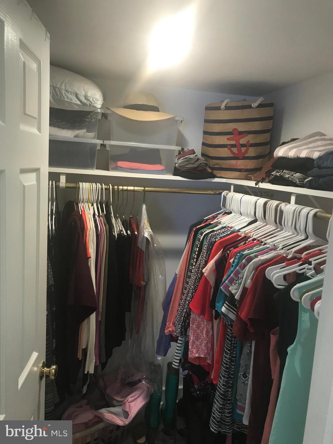 9006 Opera Alley Manassas, VA 20110 - Photo 7 of 19 Walk in Closet