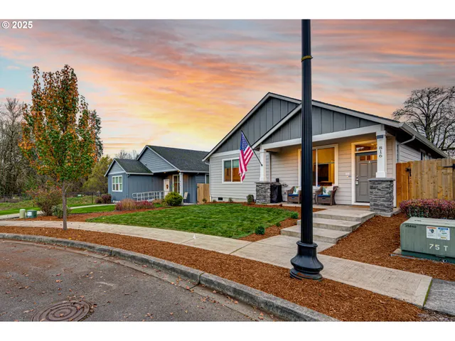 $474,900 | 816 Northeast 11th Court, Battle Ground, WA 98604