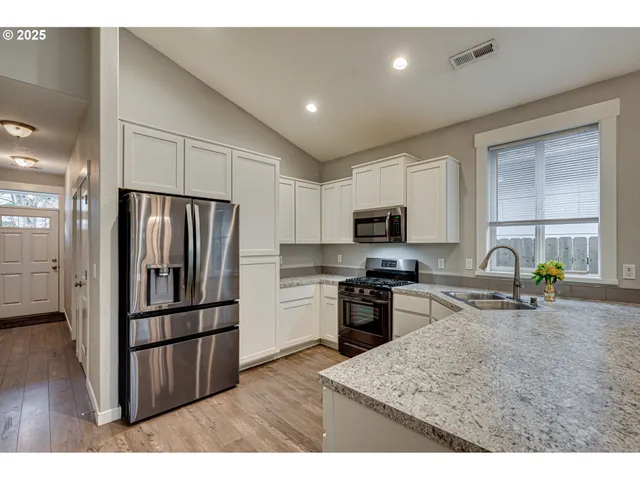 $474,900 | 816 Northeast 11th Court, Battle Ground, WA 98604