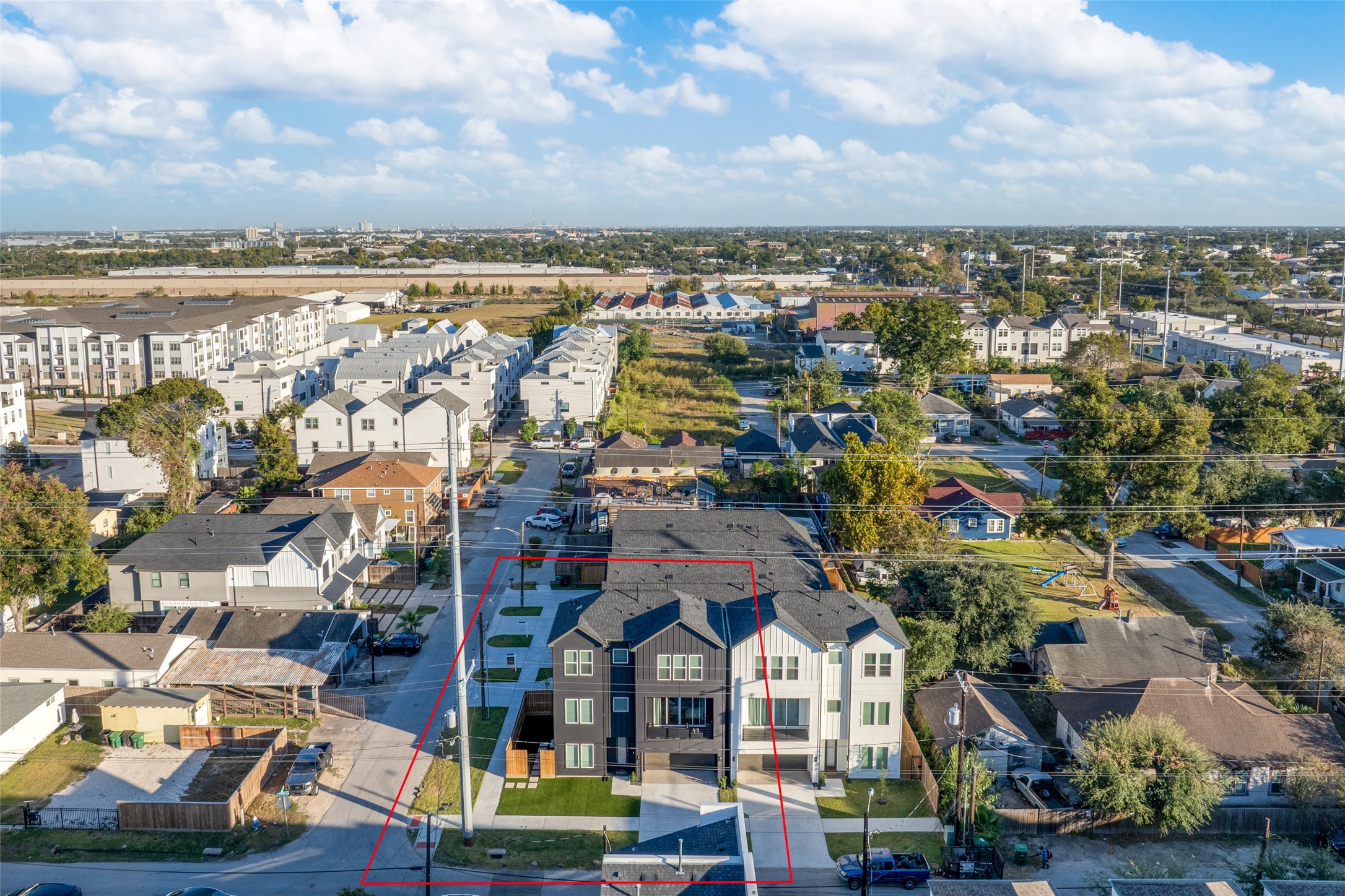 412 North Nagle Street Houston, TX 77003 - Photo 40 of 40 a view of a city