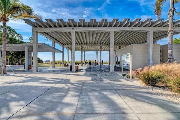 $7,500 | 1137 North Moonmist Court, Unit L7, Sarasota, FL 34242