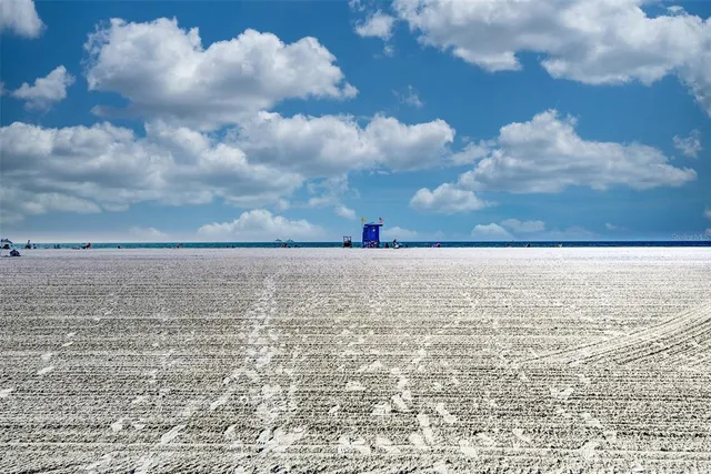 $7,500 | 1137 North Moonmist Court, Unit L7, Sarasota, FL 34242