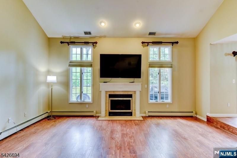 7 Matthew Road, Unit 7 Wayne, NJ 07470 - Photo 5 of 37