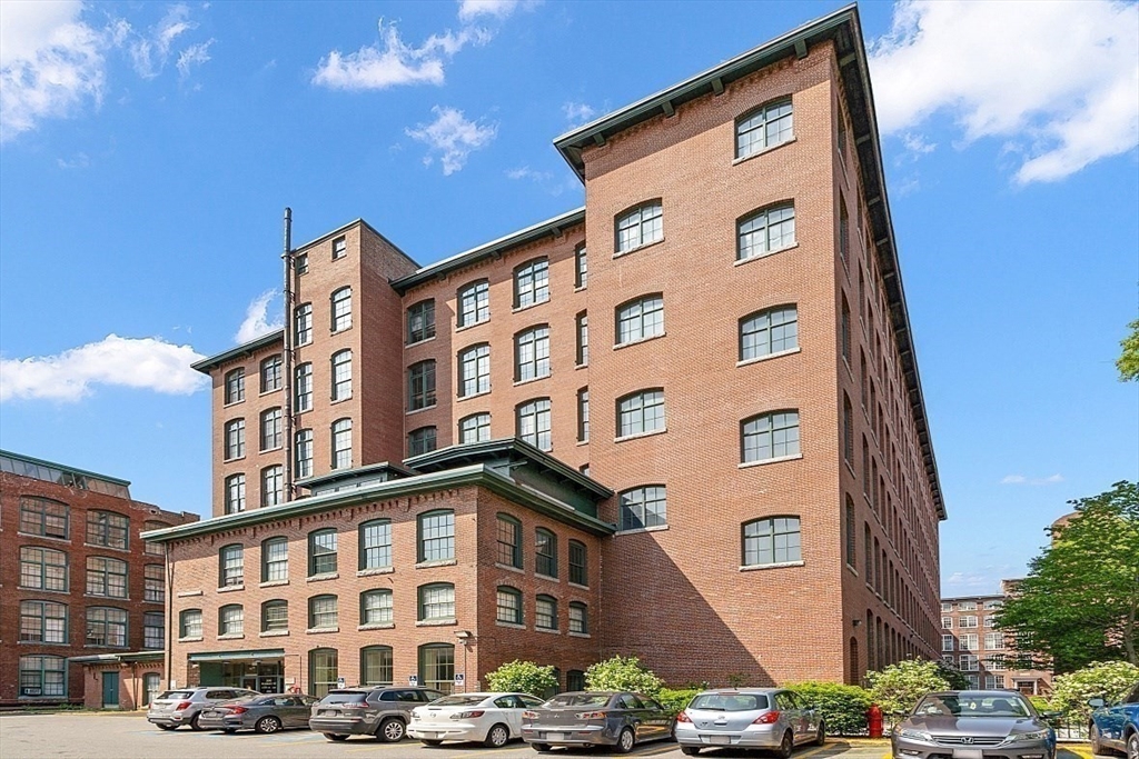 200 Market Street, Unit 117 Lowell, MA 01852 - Photo 25 of 37 a front view of a building