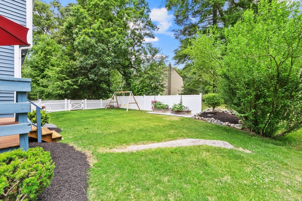1 Castle Road Medway, MA 02053 - Photo 35 of 37