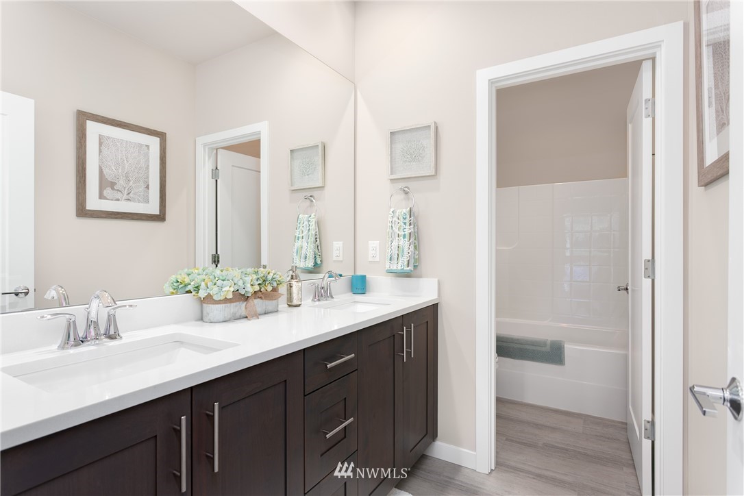 16202 114th Avenue Southeast Renton, WA 98055 - Photo 18 of 22 Gallery Image 18