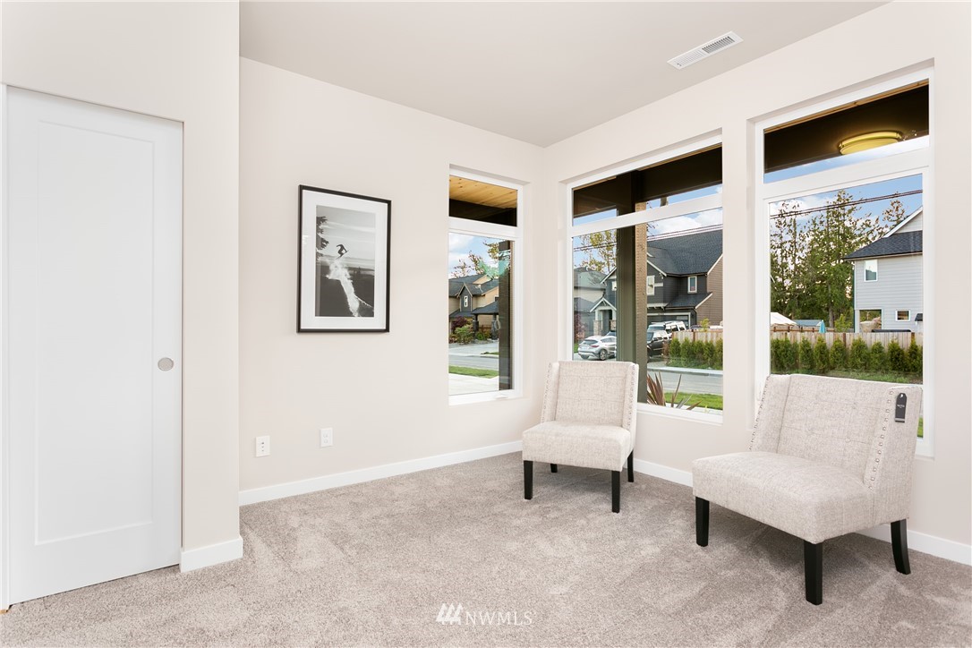 16202 114th Avenue Southeast Renton, WA 98055 - Photo 8 of 22 Gallery Image 8