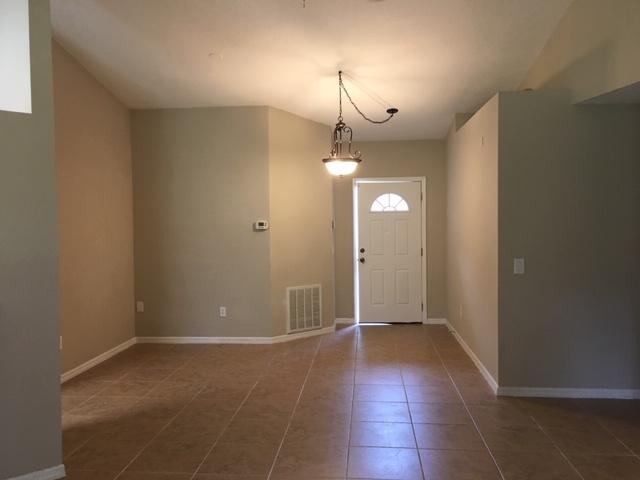 549 Southwest Cherryhill Road Port St. Lucie, FL 34953 - Photo 4 of 17 IMG_6620