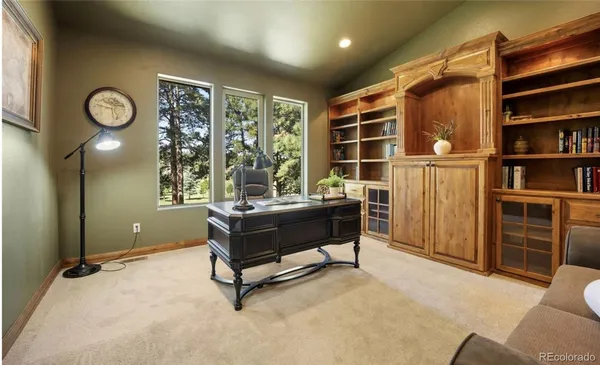 $3,800 | 18525 Glenthorne Lane, Monument, CO 80132