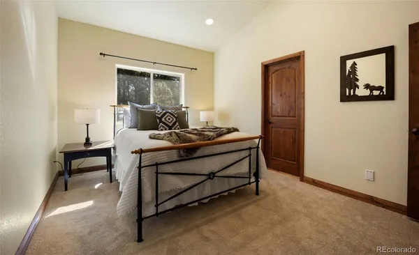 $3,800 | 18525 Glenthorne Lane, Monument, CO 80132