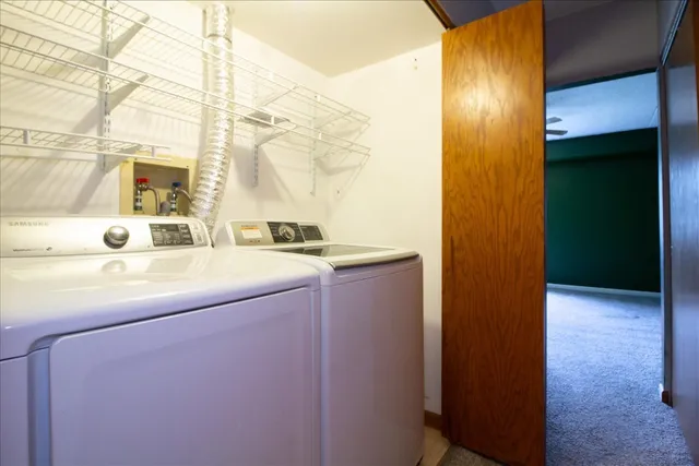 $149,900 | 1424 Woodbridge Road, Unit 2C, Joliet, IL 60436