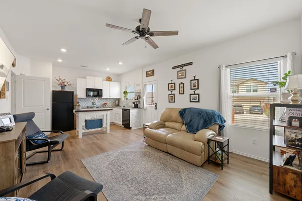 $495,000 | 204 Lone Cedar Road, Marble Falls, TX 78654